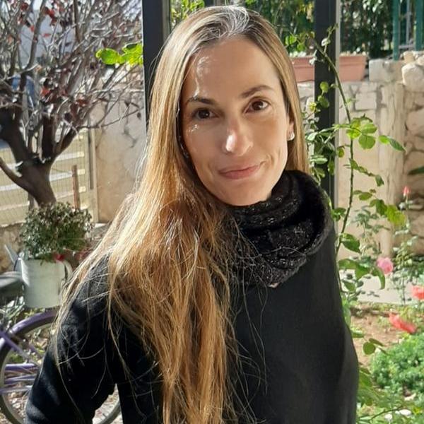 טל שדה קון
