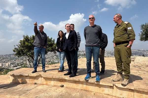 בסיור עם מנכל משרד הפנים